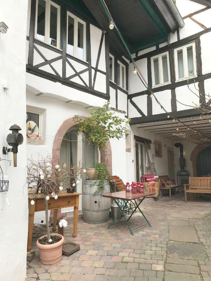 Neustadt an der WeinstraßeFuxbauアパートメント エクステリア 写真